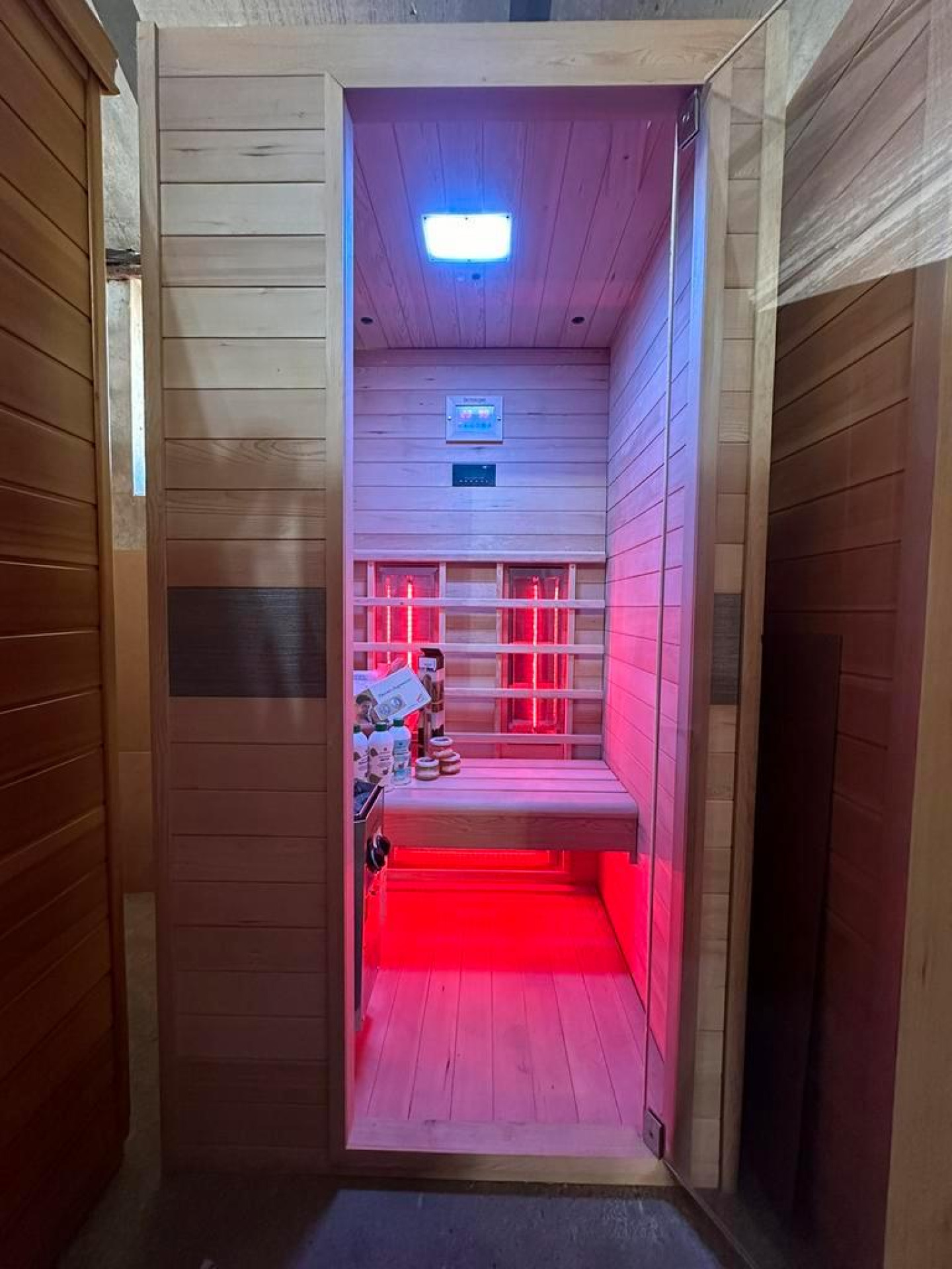 Combi (korte golf) Sauna Hemlock | 95x100 | 3kW Vega | OJDHS
